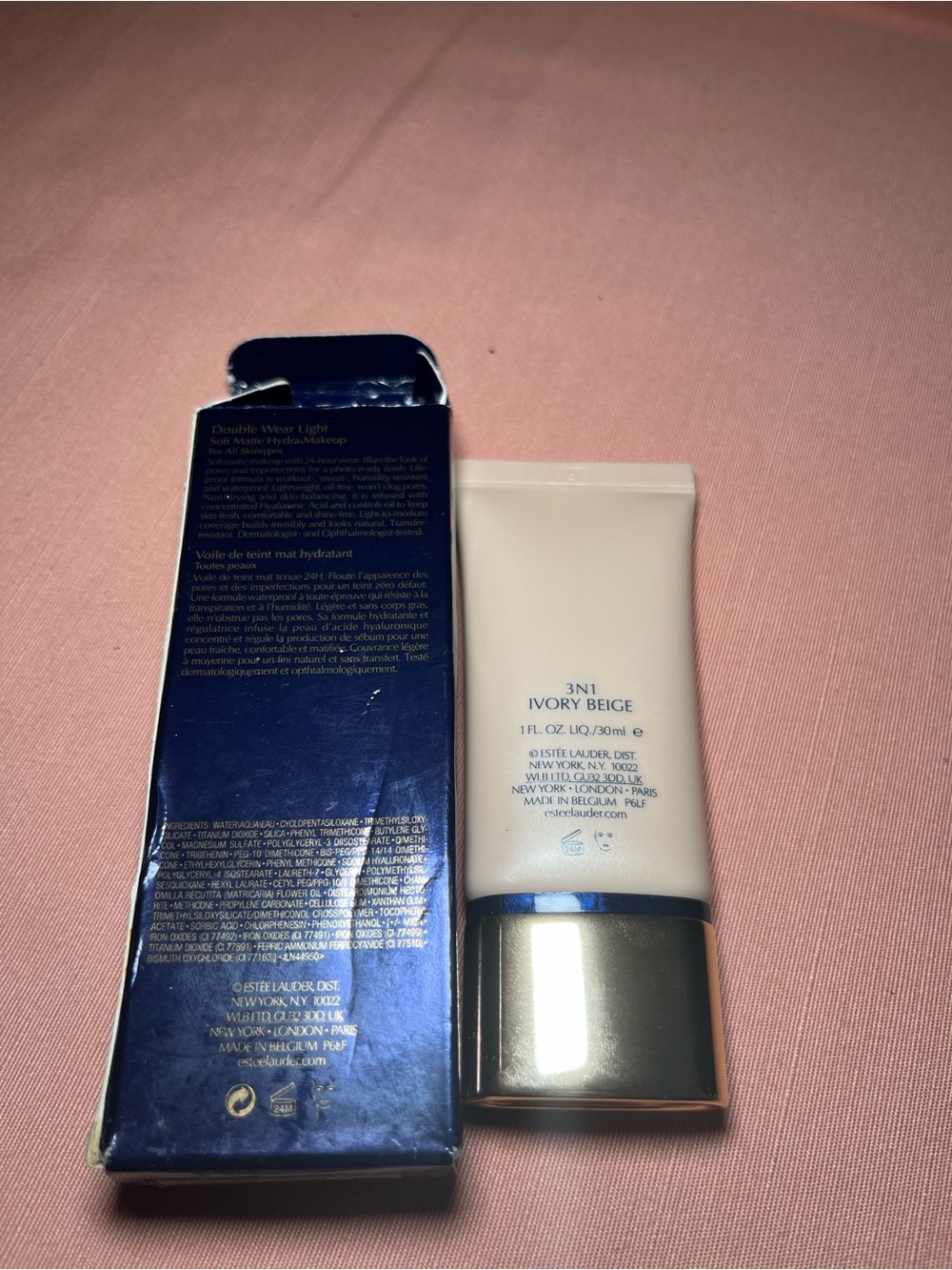 Estee Lauder Double Wear Light Foundation - 3N1 - Picture 5 of 9
